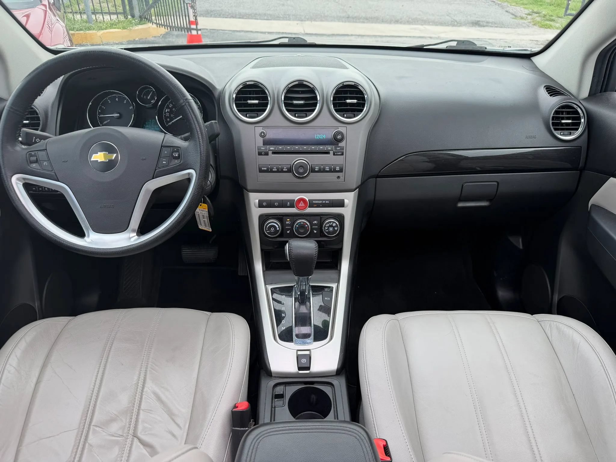 Used 2014 Chevrolet Captiva Sport LTZ FWD image 6