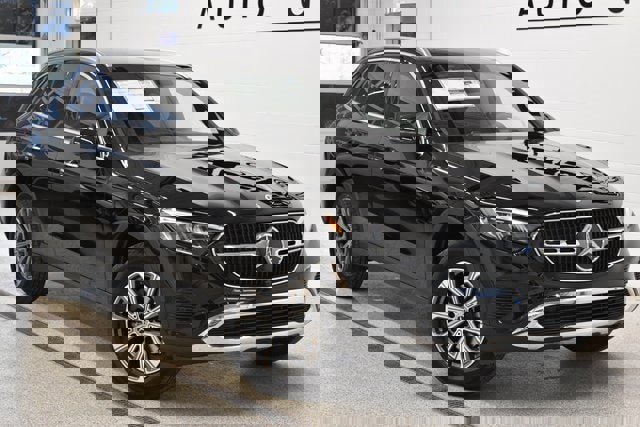 New 2026 Mercedes-Benz GLC 300 4MATIC