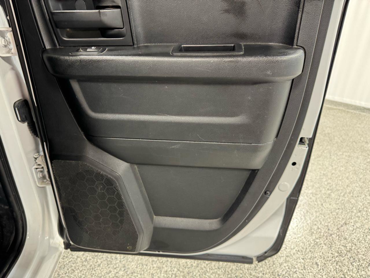 Used 2017 RAM 1500 Express image 12