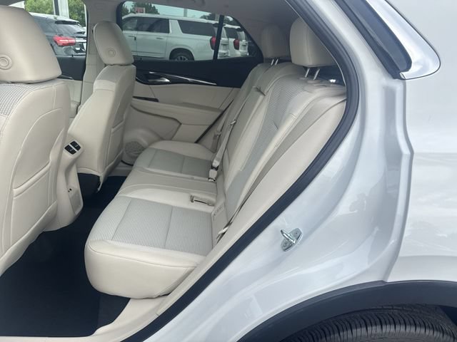 Used 2023 Buick Envision Preferred AWD/4WD image 23