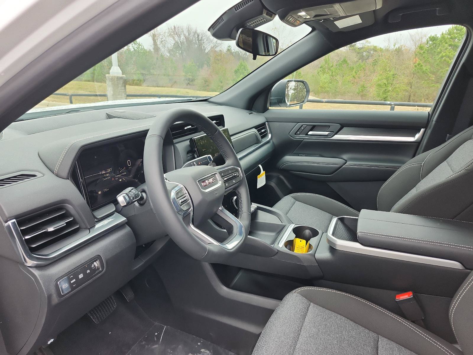 New 2026 GMC Terrain Elevation FWD image 9