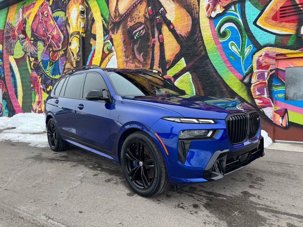 Used 2023 BMW X7 M60i w/ Executive Package image 12