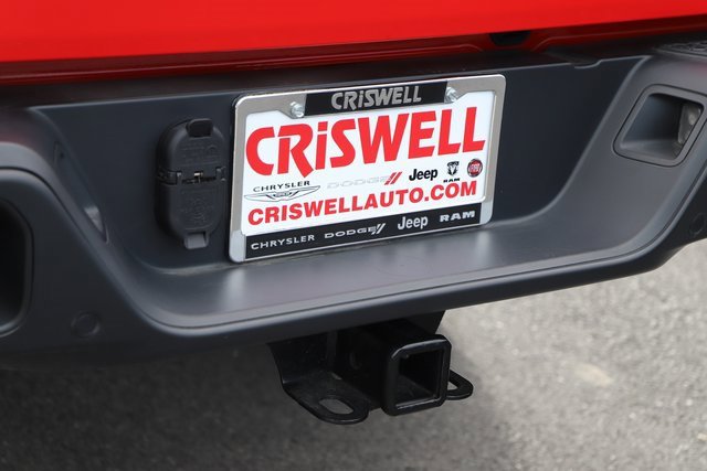 Used 2023 Jeep Gladiator Willys image 7