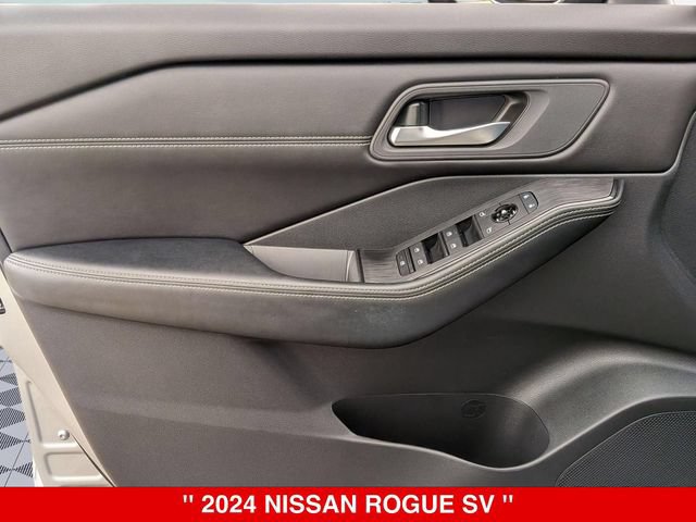 Certified 2024 Nissan Rogue SV w/ SV Premium Package AWD/4WD image 10