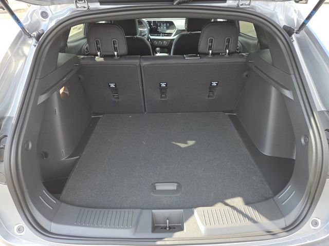 New 2026 Chevrolet Trax RS w/ Driver Confidence Package image 22