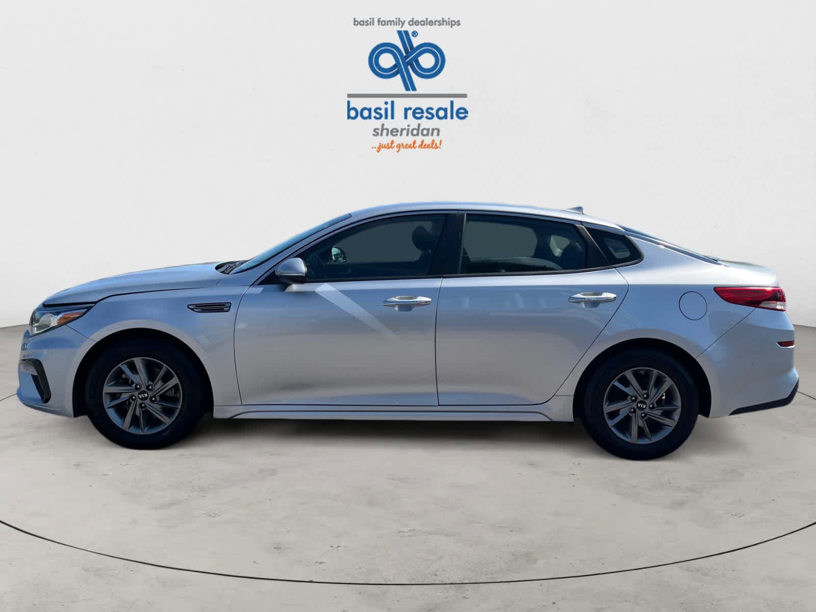 Used 2019 Kia Optima LX FWD image 3