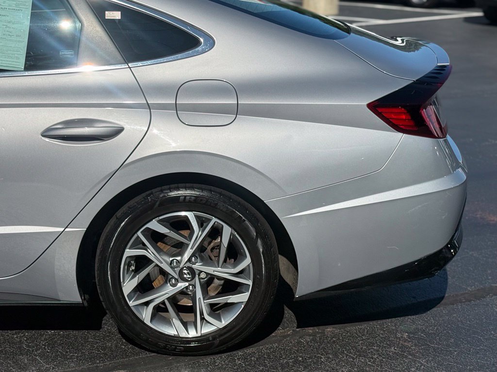Used 2023 Hyundai Sonata SEL w/ Cargo Package FWD image 4