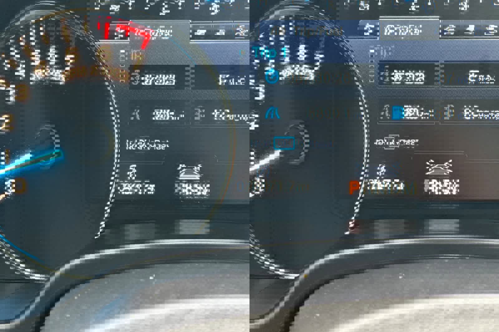 Certified 2018 Ford F150 Platinum w/ Equipment Group 701A Luxury image 25