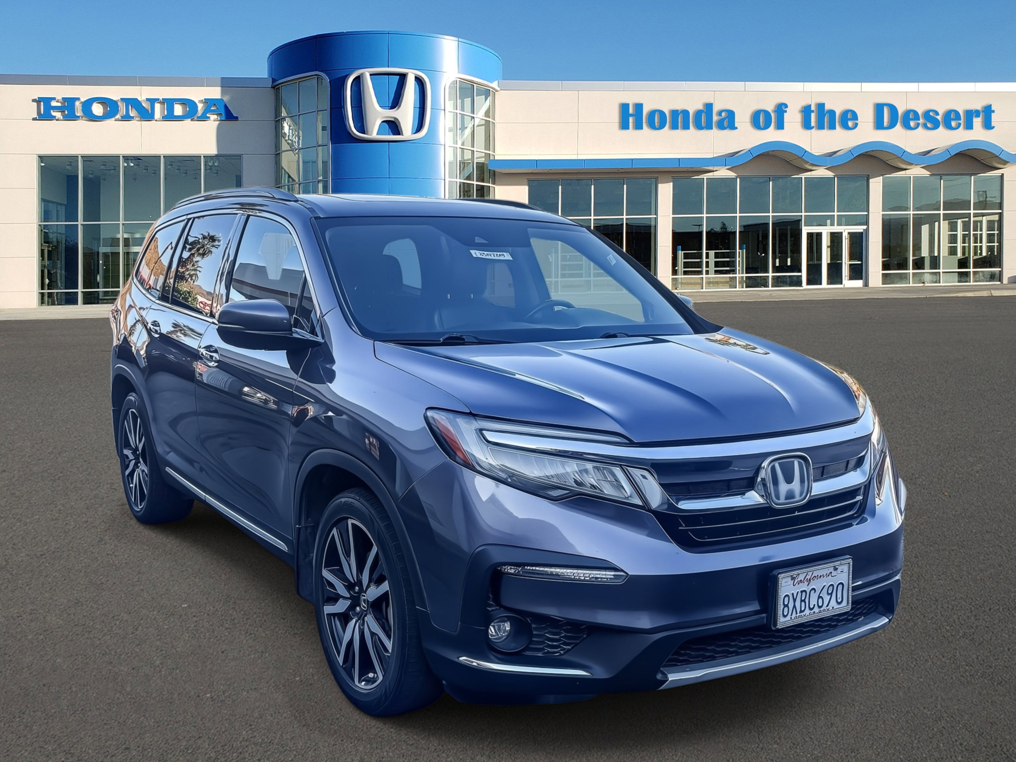 Used 2021 Honda Pilot Touring image 1