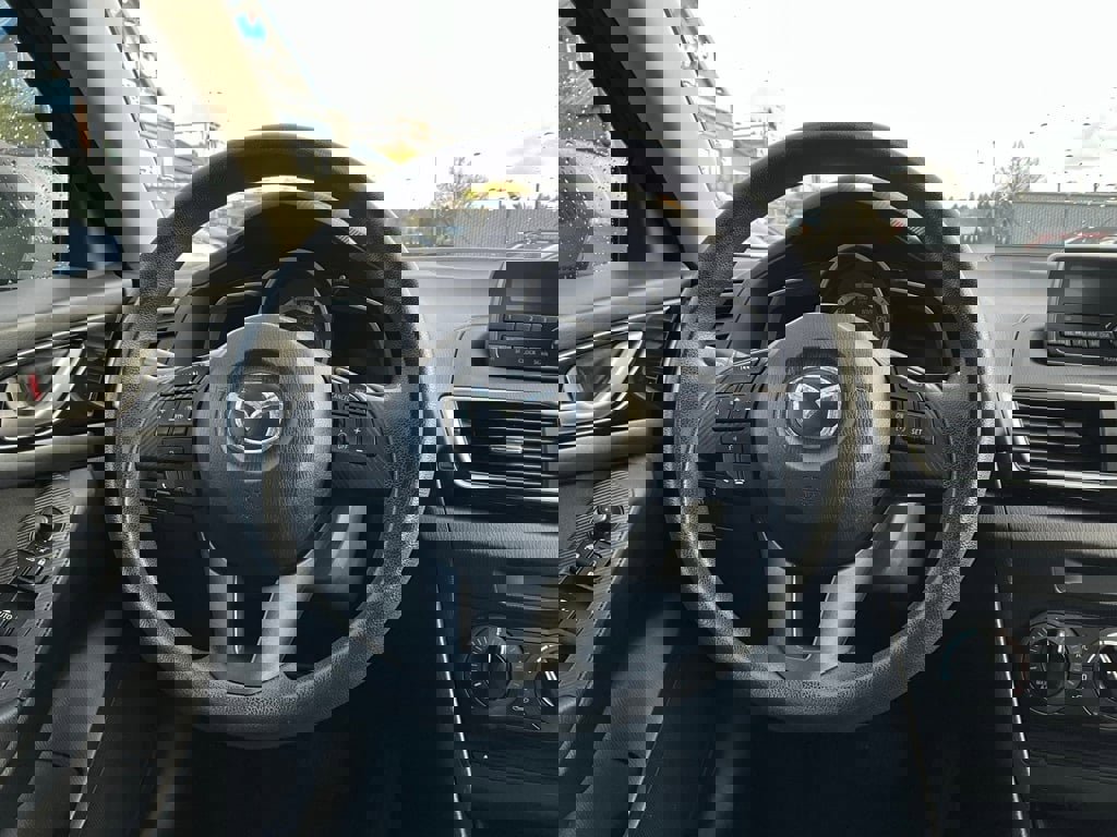 Used 2014 MAZDA MAZDA3 i Sport image 19