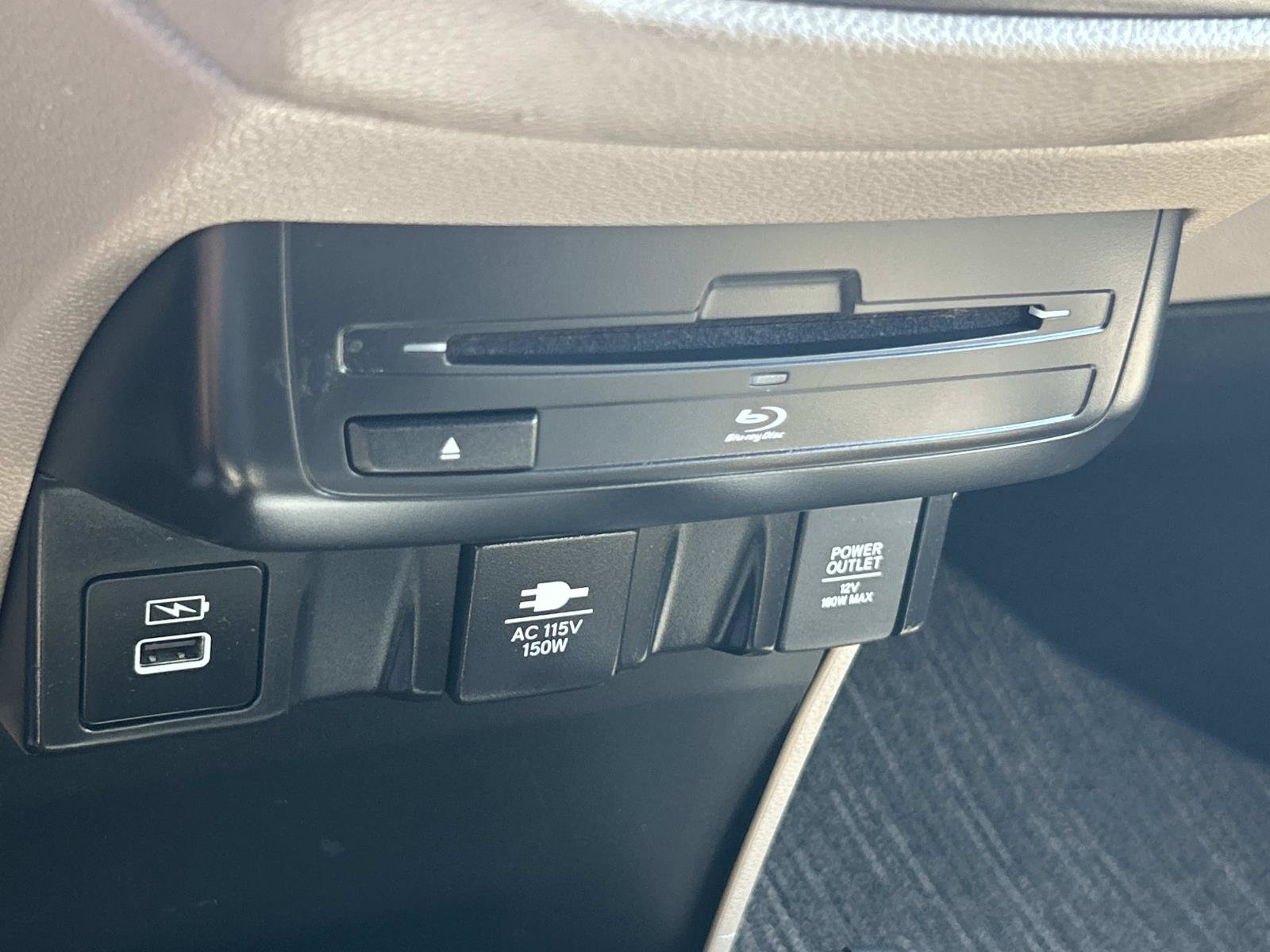 Used 2023 Honda Odyssey Touring image 38