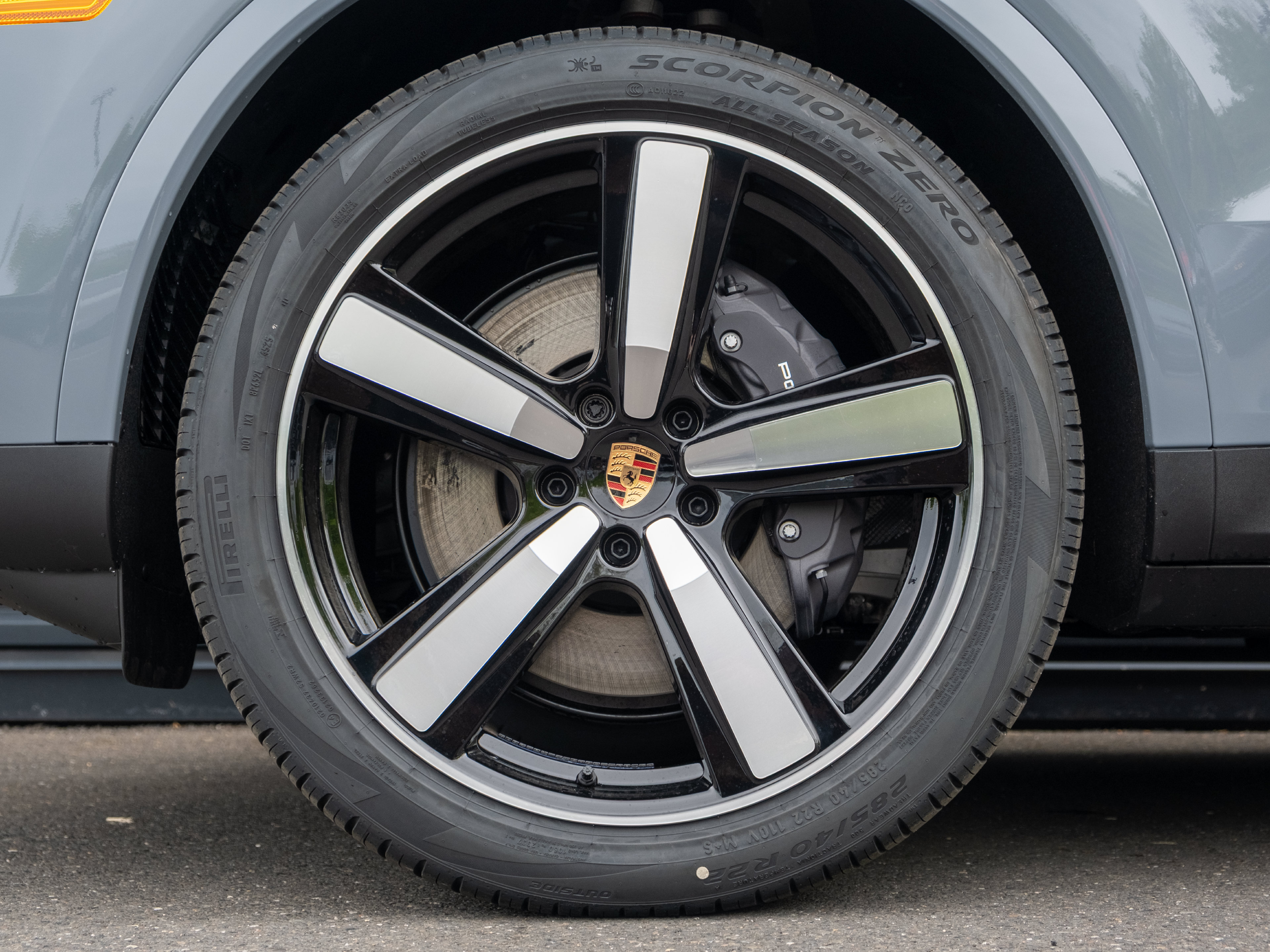 New 2026 Porsche Cayenne AWD/4WD image 12