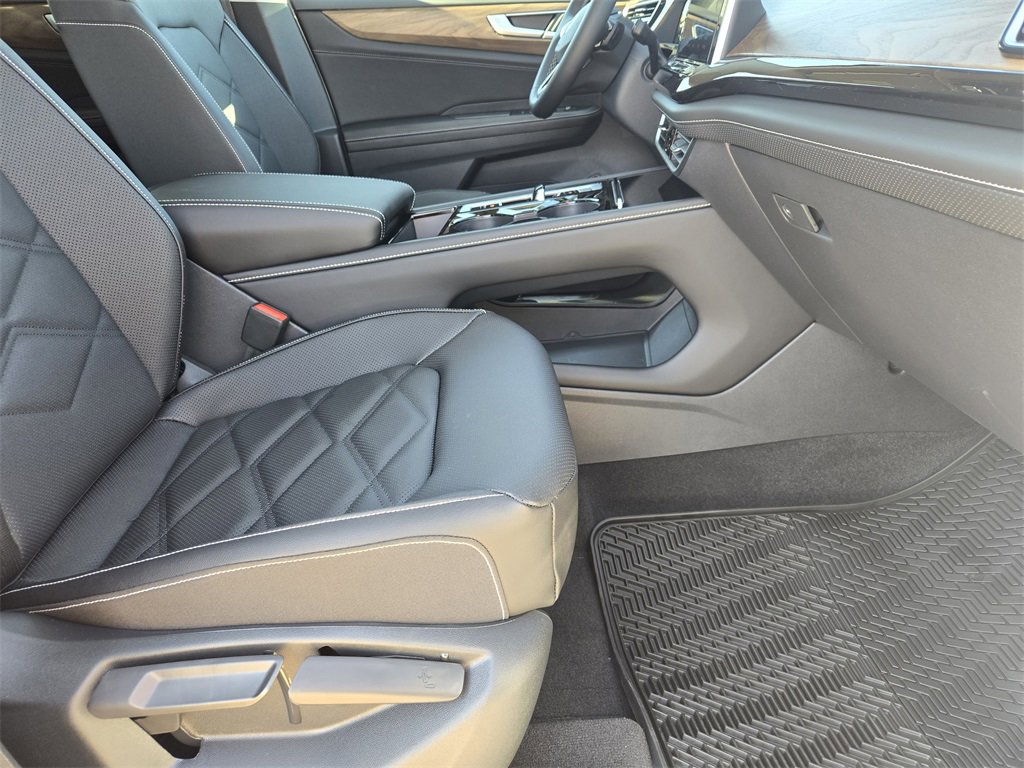 New 2026 Volkswagen Atlas SE image 12