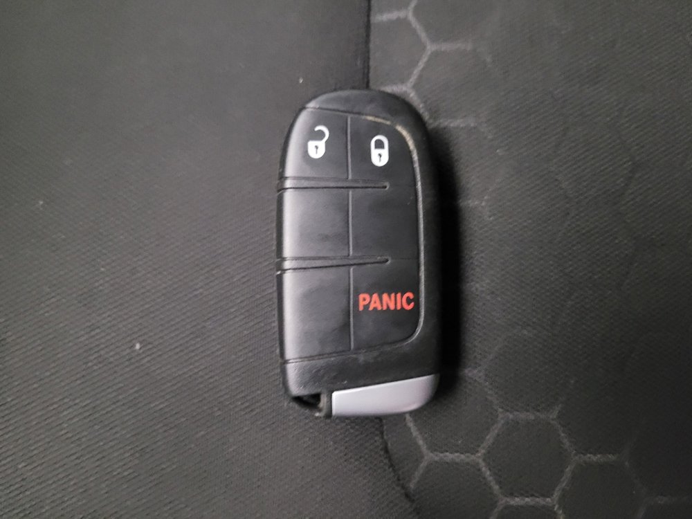 Used 2018 Jeep Compass Sport image 32