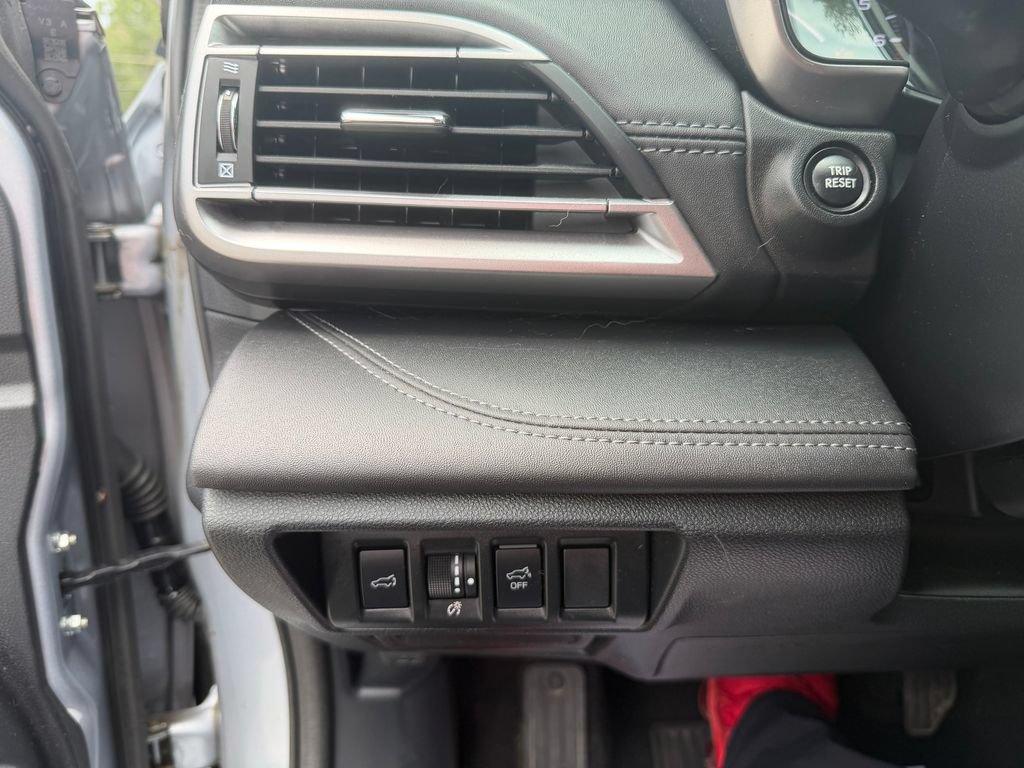 Used 2024 Subaru Outback Limited XT AWD/4WD image 14