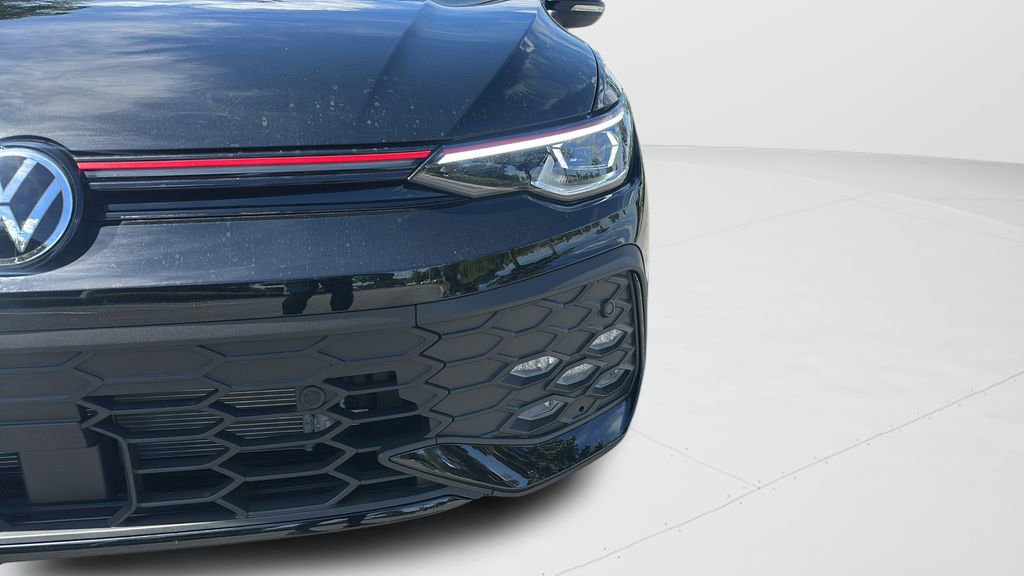 New 2026 Volkswagen GTI SE FWD image 32