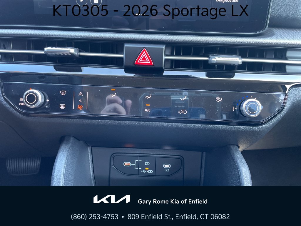 New 2026 Kia Sportage LX w/ LX Convenience Package AWD/4WD image 19