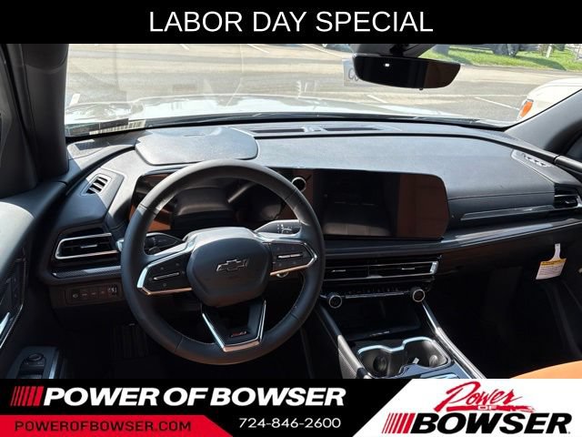 New 2027 Chevrolet Traverse Z71 w/ Driver Confidence Package AWD/4WD image 7