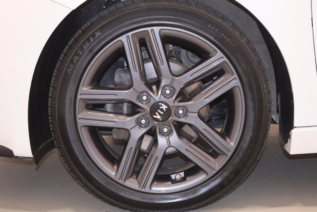 Used 2021 Kia Forte GT-Line FWD image 35