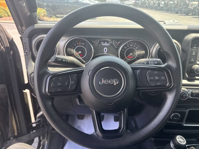 Used 2021 Jeep Gladiator Sport AWD/4WD image 13
