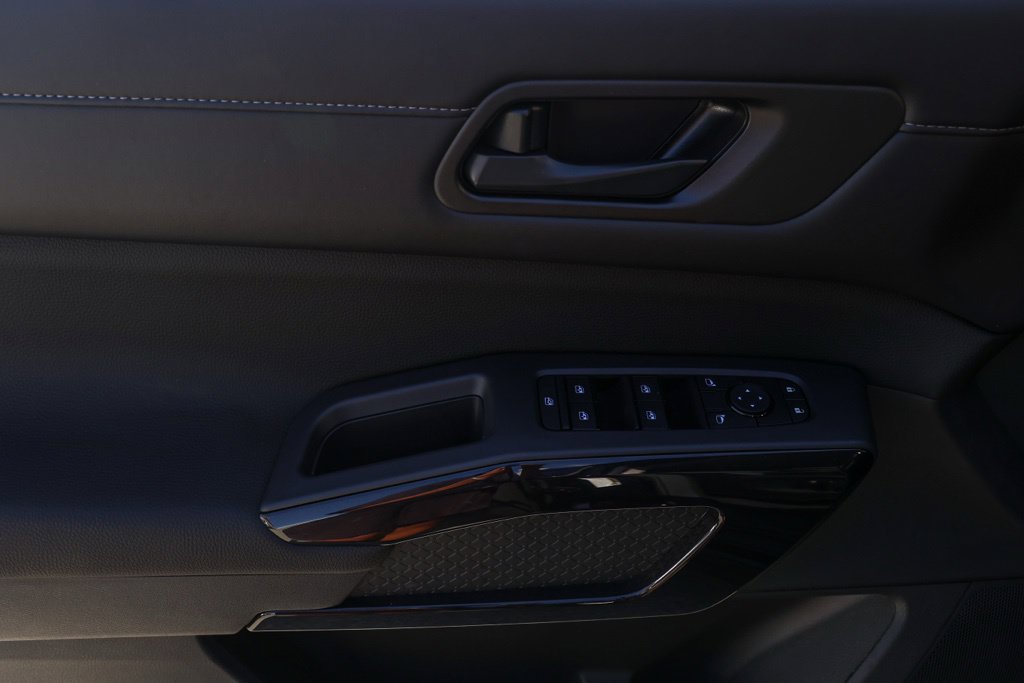 New 2026 Nissan Pathfinder SV FWD image 24