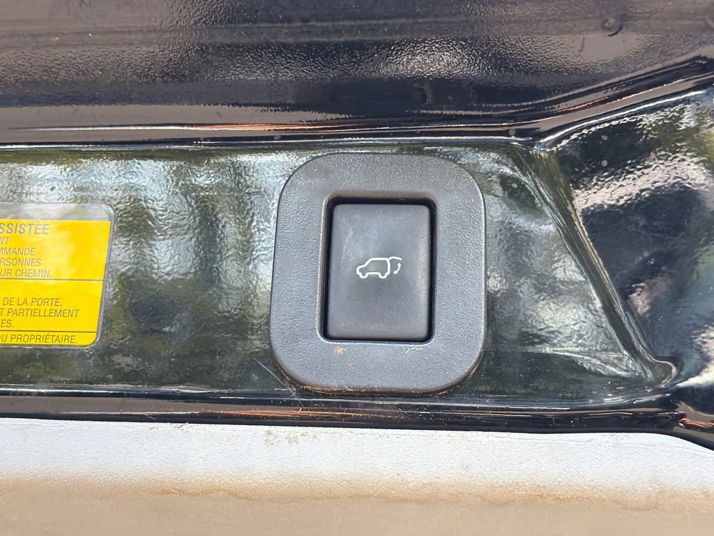 Used 2015 Toyota Sienna XLE Premium FWD image 7