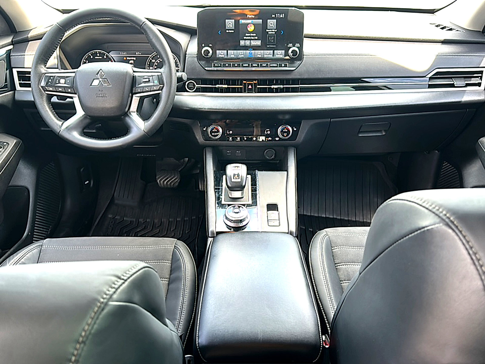 Used 2023 Mitsubishi Outlander SE AWD/4WD image 20