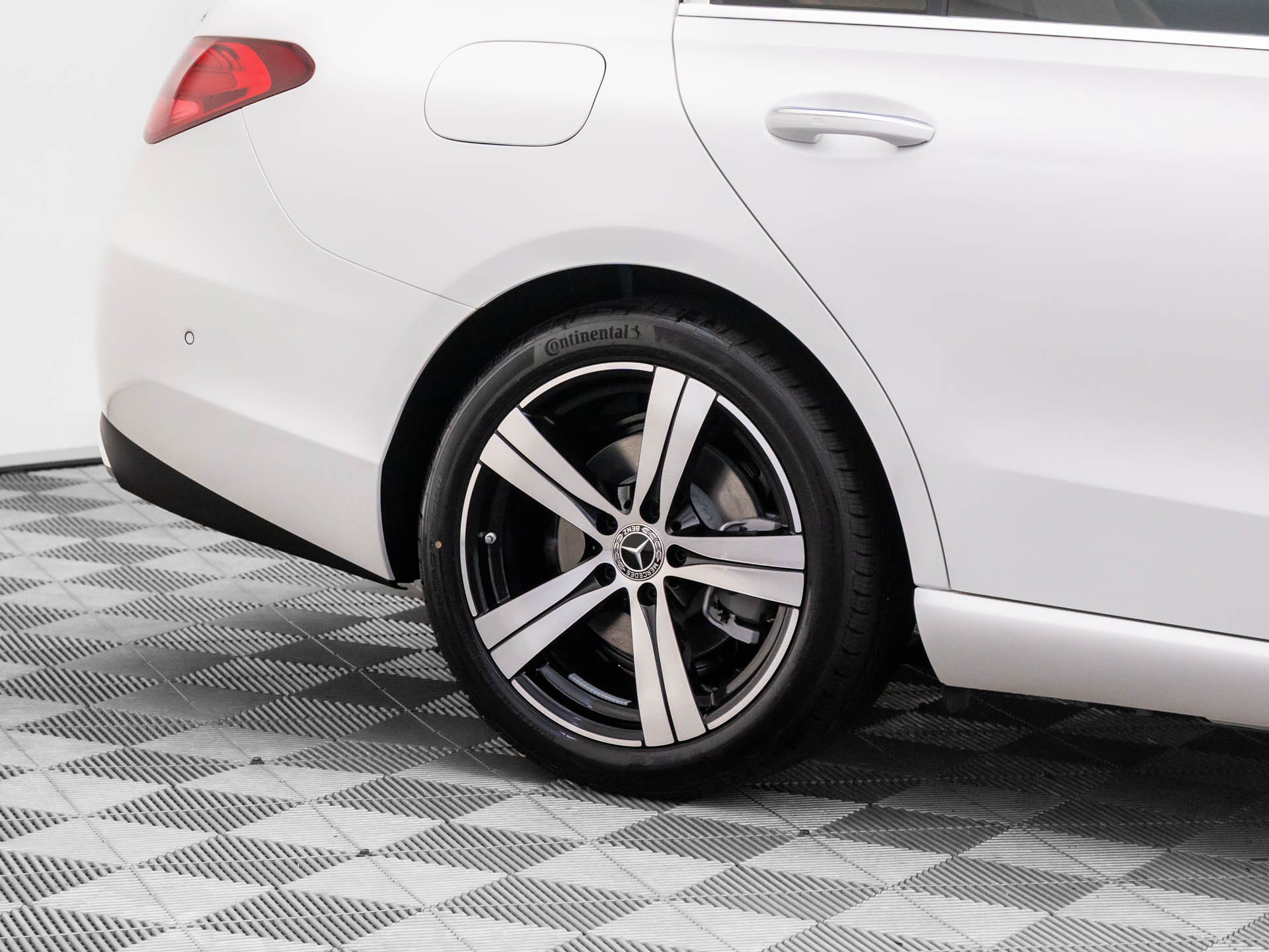 New 2026 Mercedes-Benz C 300 4MATIC Sedan image 30