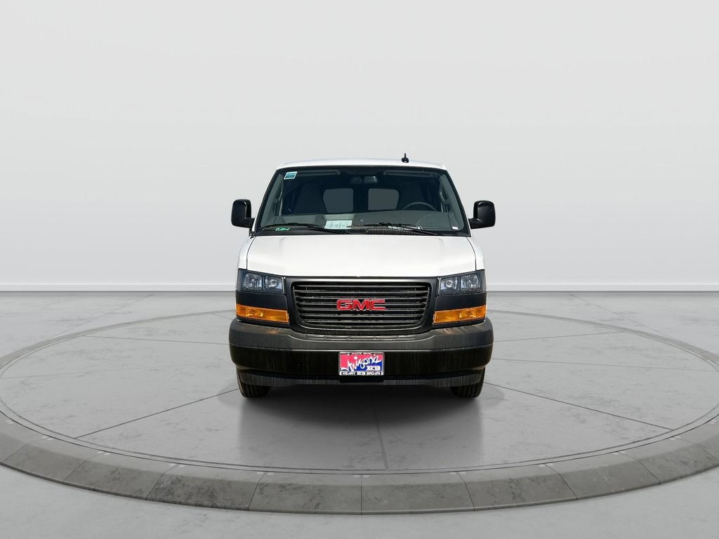 New 2025 GMC Savana 3500 LS RWD image 3