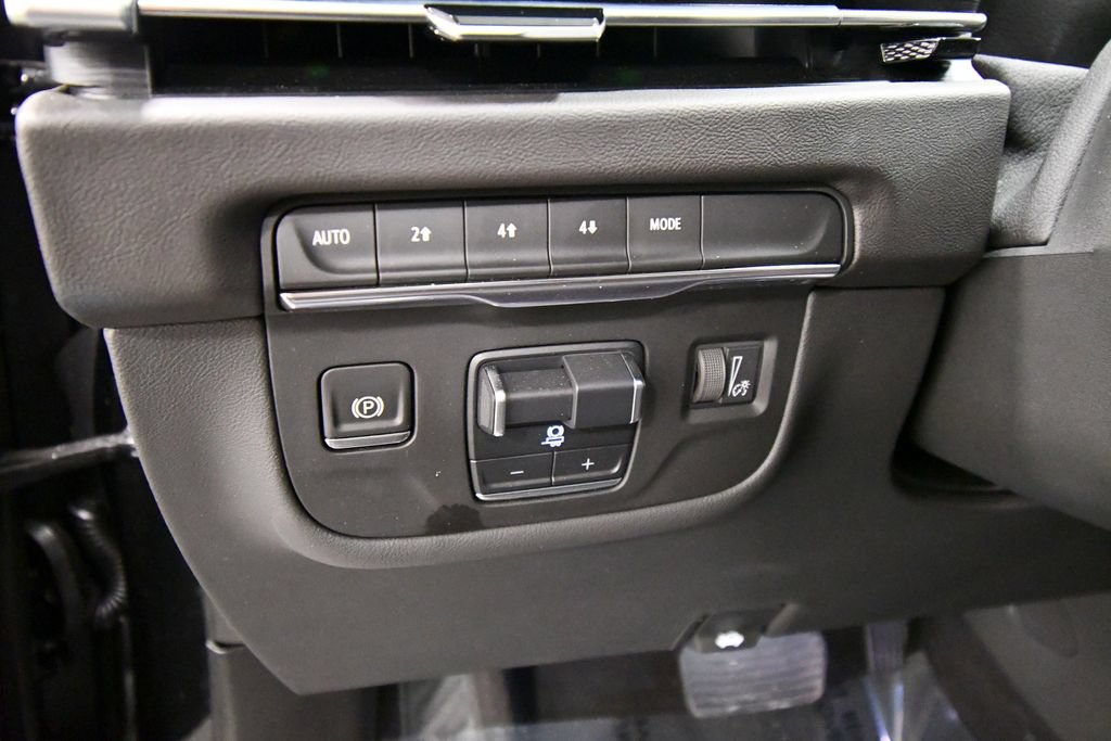 Used 2025 Cadillac Escalade Sport AWD/4WD image 20