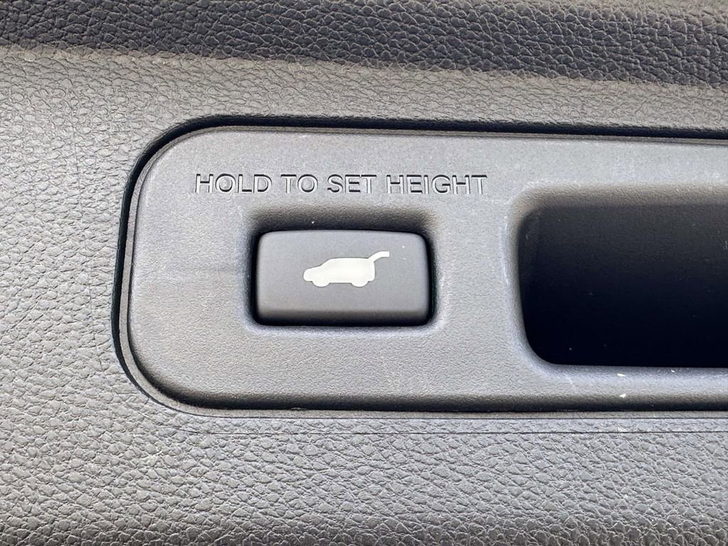 New 2026 Honda Odyssey Touring image 10