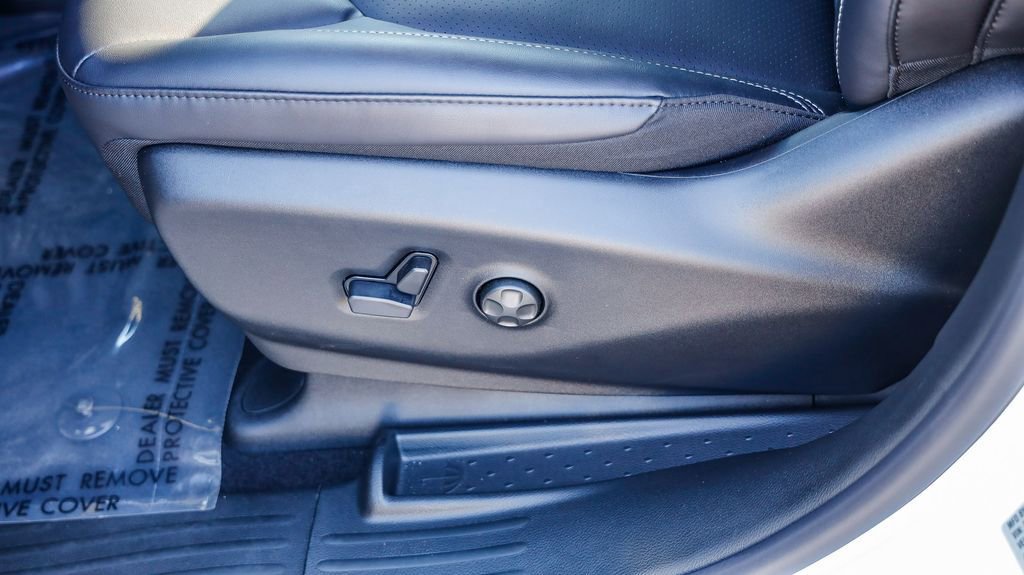 New 2026 Chrysler Pacifica Select w/ S Appearance Package image 25