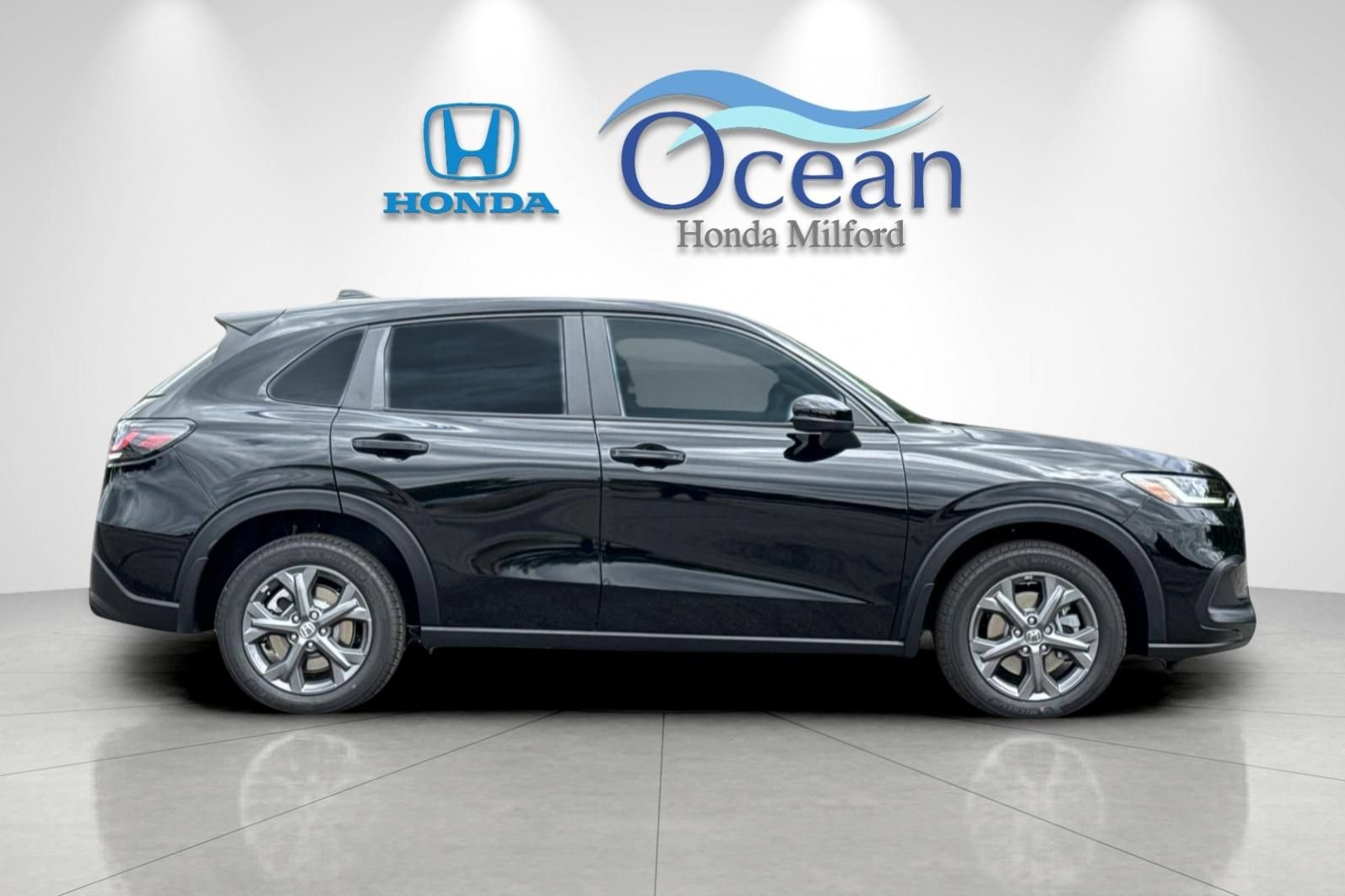 New 2027 Honda HR-V LX image 6