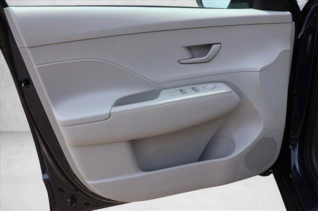 Used 2026 Hyundai Kona SEL Sport AWD/4WD image 12
