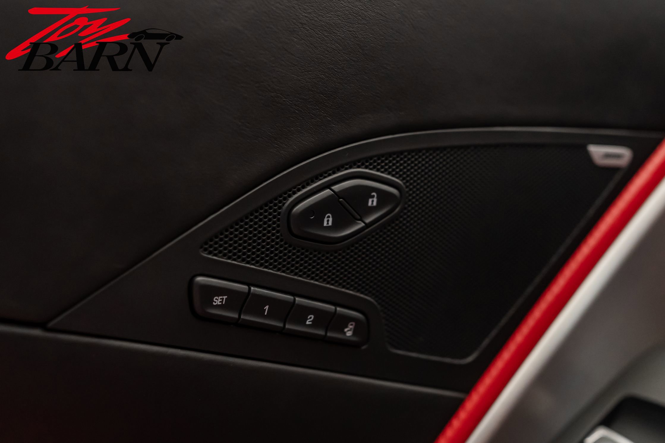 Used 2016 Chevrolet Corvette Z06 w/ 3LZ Preferred Equipment Group image 31