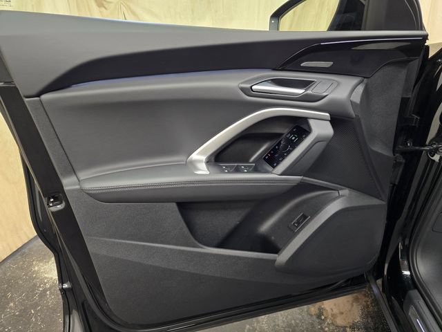 Certified 2025 Audi Q5 Prestige AWD/4WD image 16