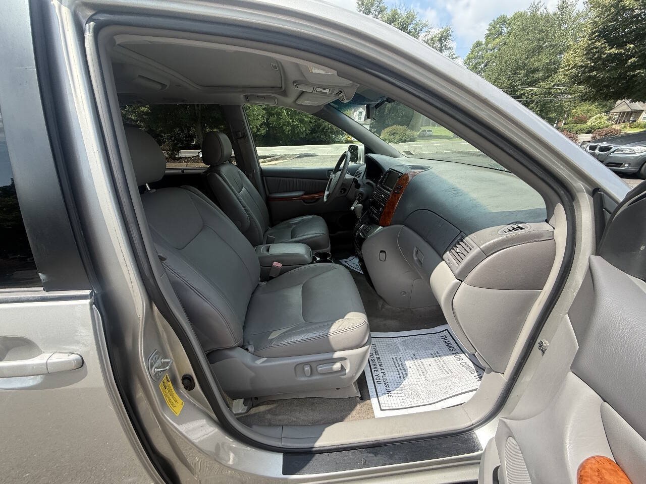 Used 2008 Toyota Sienna FWD image 24