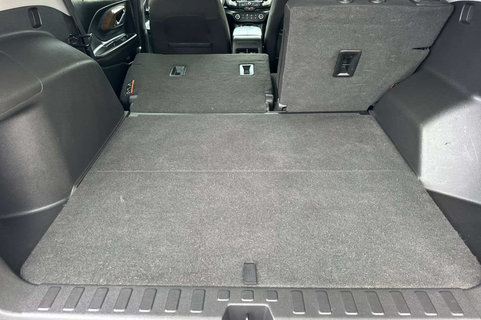 Certified 2021 GMC Terrain SLE FWD image 18