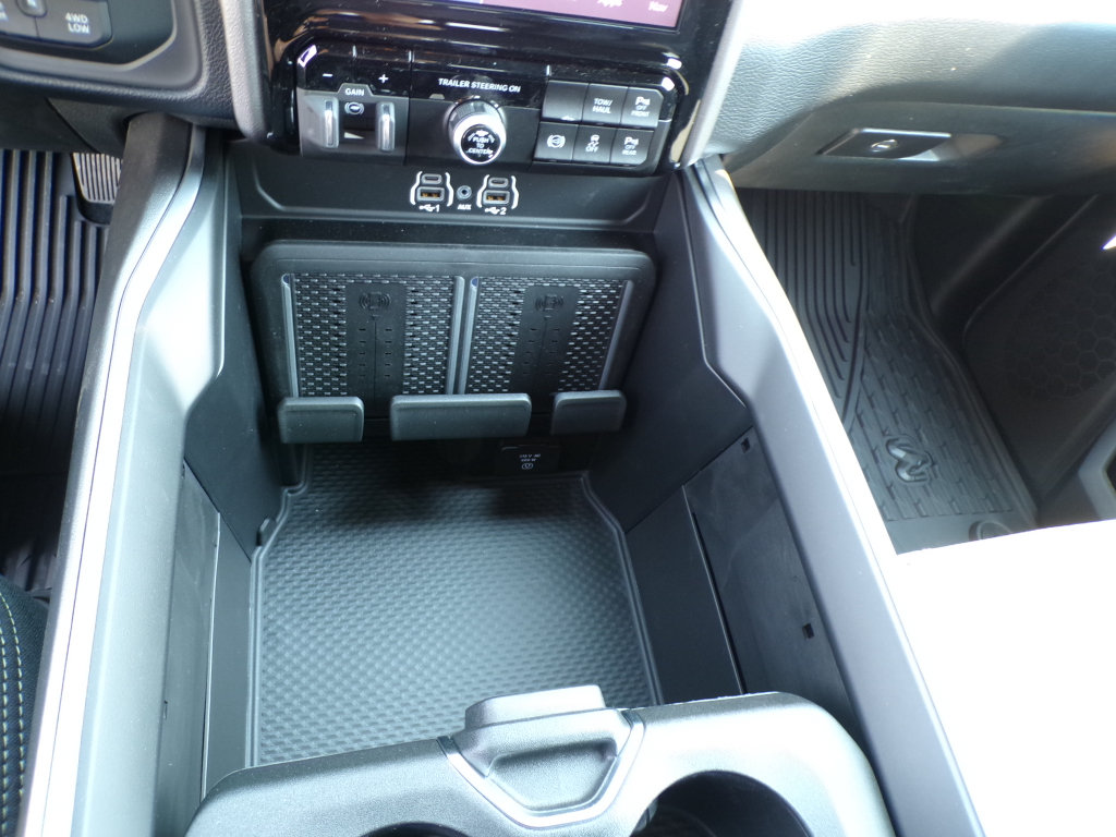 New 2026 RAM 2500 Big Horn AWD/4WD image 31