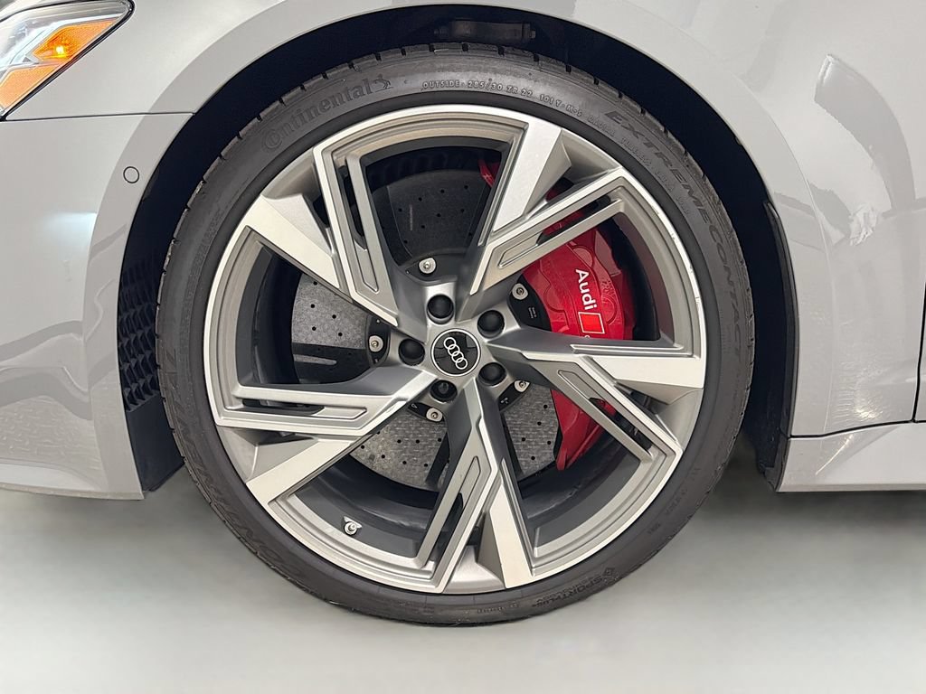 Used 2021 Audi RS 6 w/ Executive Package AWD/4WD image 34