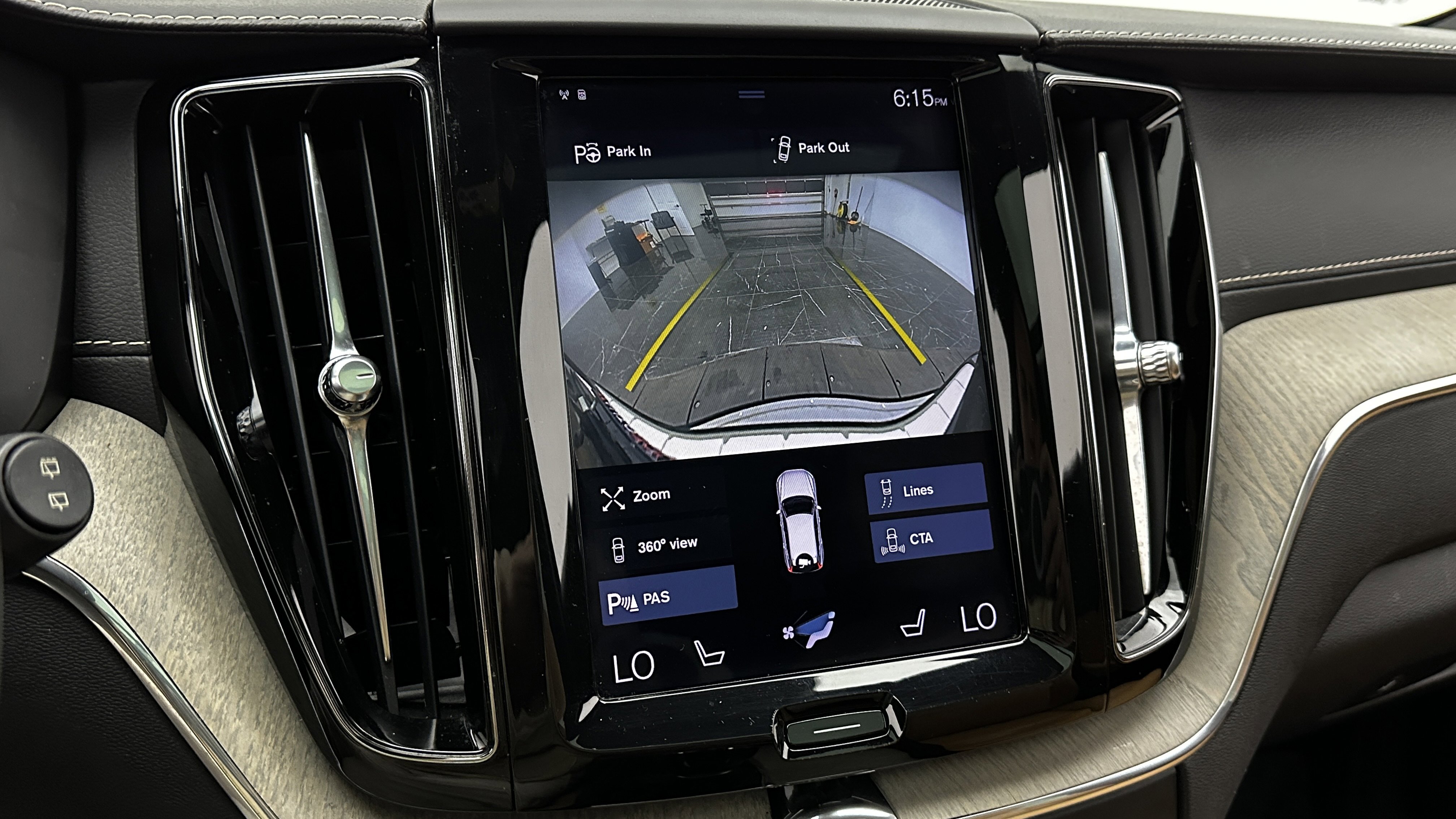 Used 2019 Volvo XC60 T6 Inscription w/ Protection Package Premier image 24