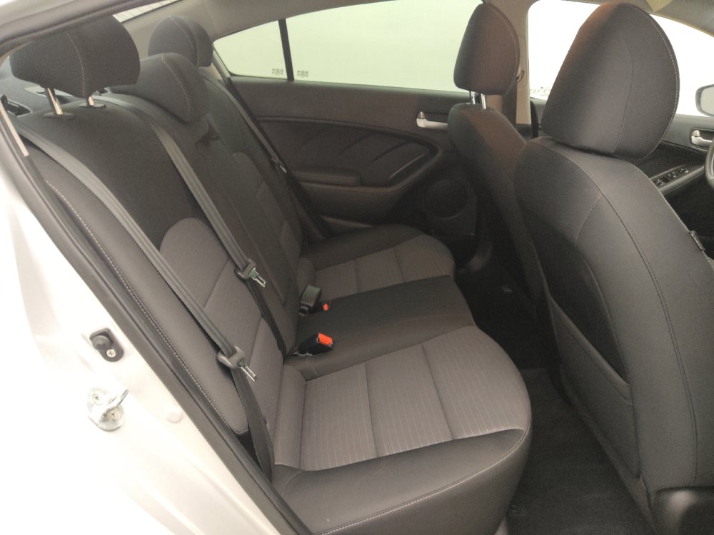 Used 2017 Kia Forte LX w/ LX Popular Package FWD image 19