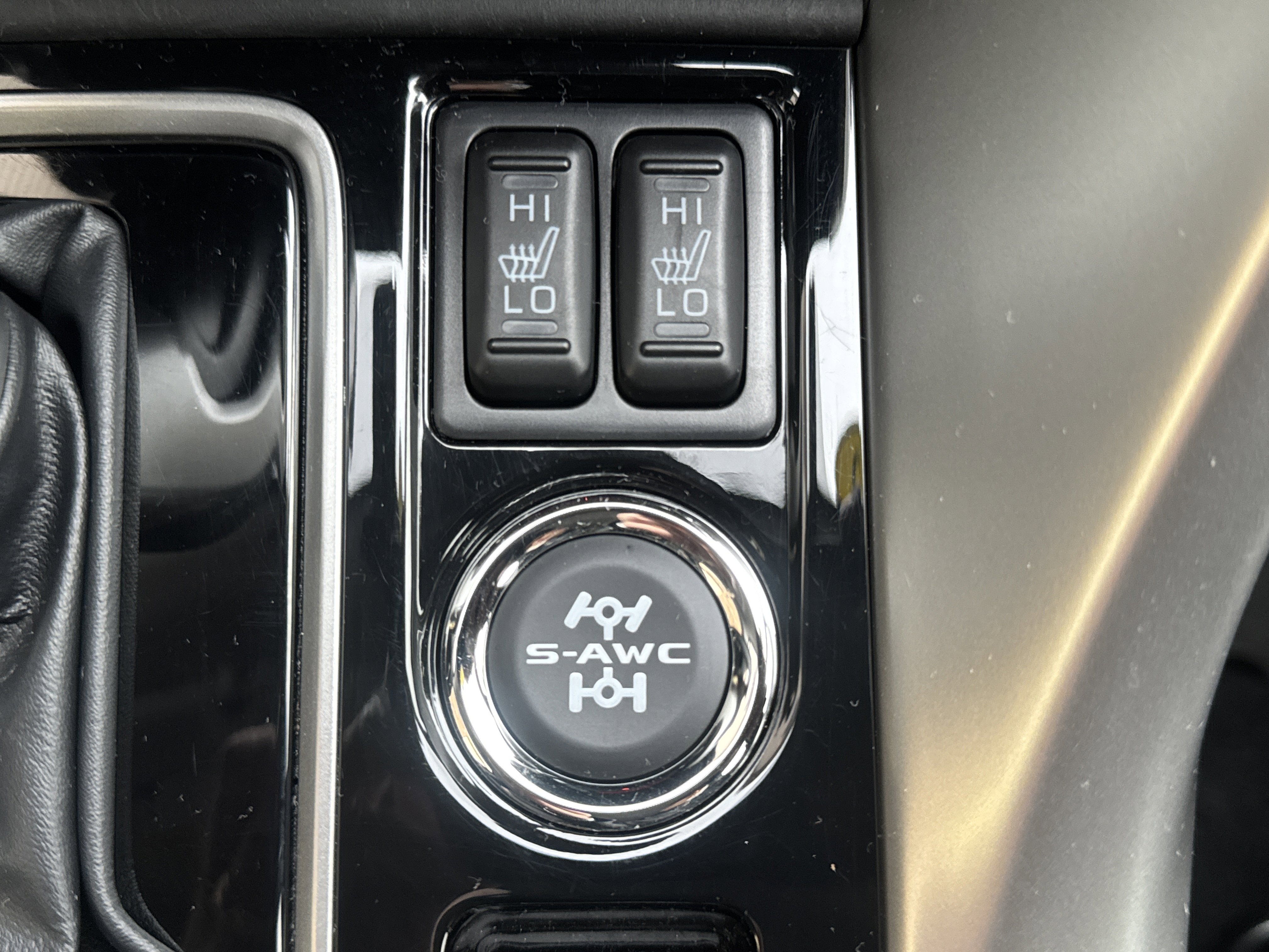 Used 2023 Mitsubishi Eclipse Cross SE image 14