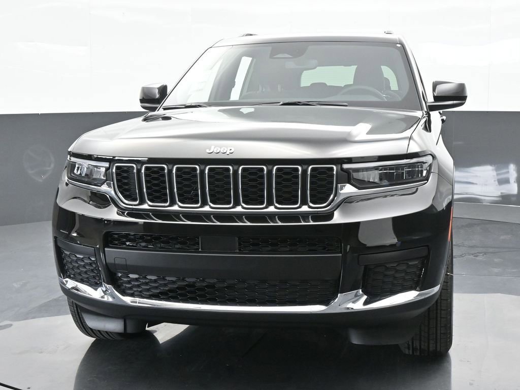 Used 2024 Jeep Grand Cherokee L Laredo w/ Luxury Tech Group I image 6