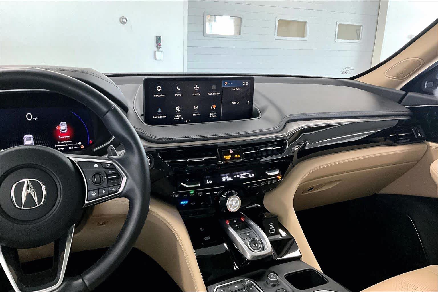 Used 2023 Acura MDX SH-AWD w/ Advance Package image 14