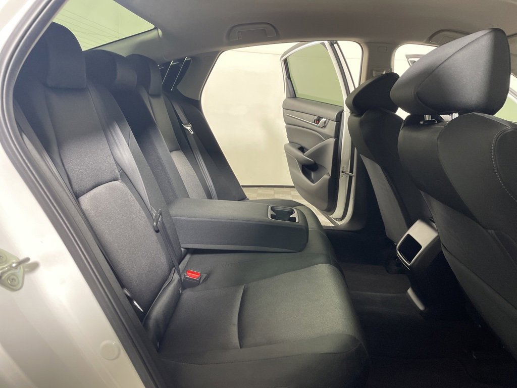 Used 2019 Honda Accord LX image 21