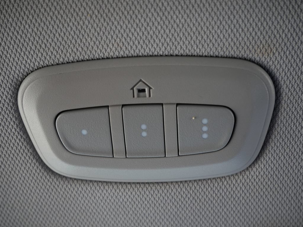 Used 2023 Jeep Grand Cherokee 4WD 4xe image 38