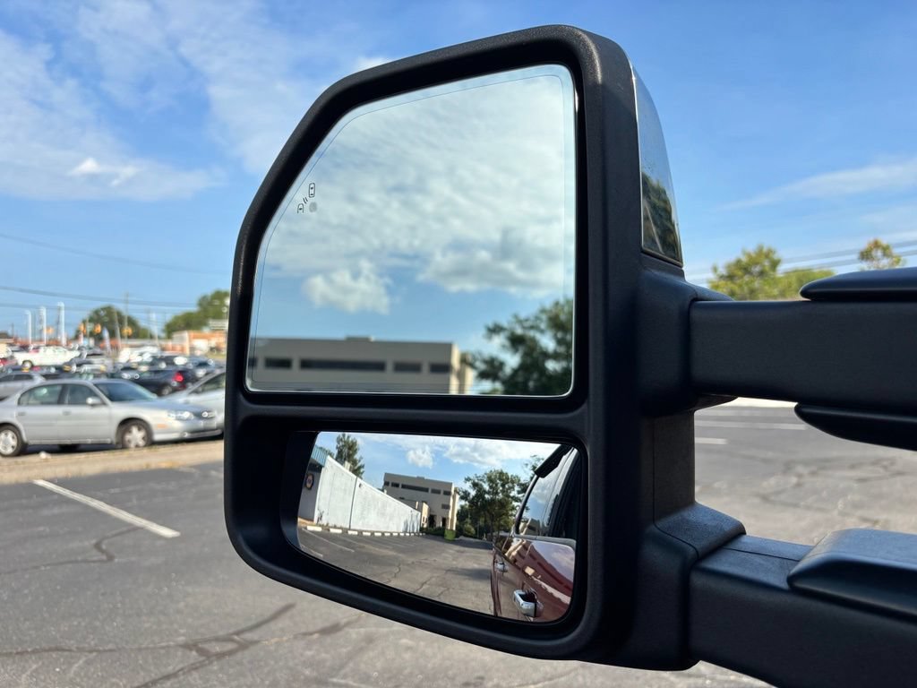 Used 2015 Ford F150 Lariat AWD/4WD image 13