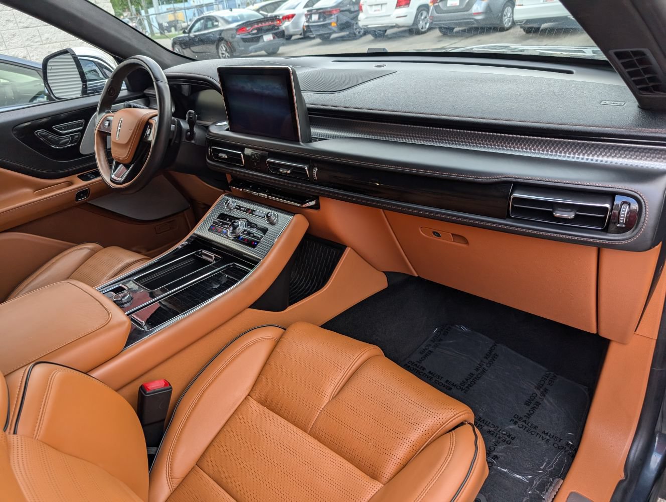 Used 2021 Lincoln Aviator Black Label Grand Touring AWD/4WD image 13