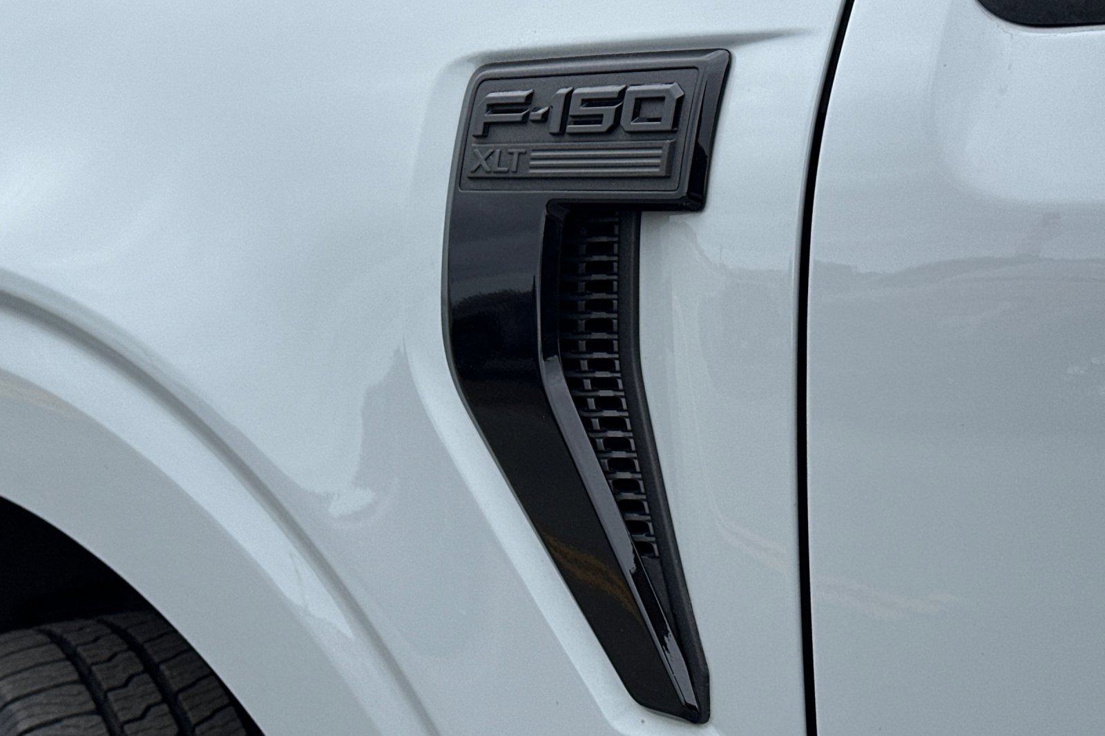 Used 2023 Ford F150 XLT w/ Equipment Group 302A High image 24